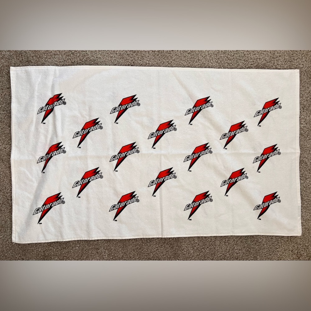 Vintage Gatorade towel new